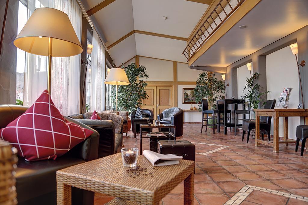 Trip Inn Landhotel Krone Roggenbeuren Exterior foto